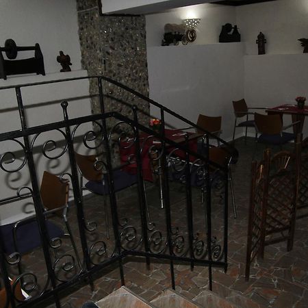 Hotel Doi Taurasi Afumaţi Esterno foto